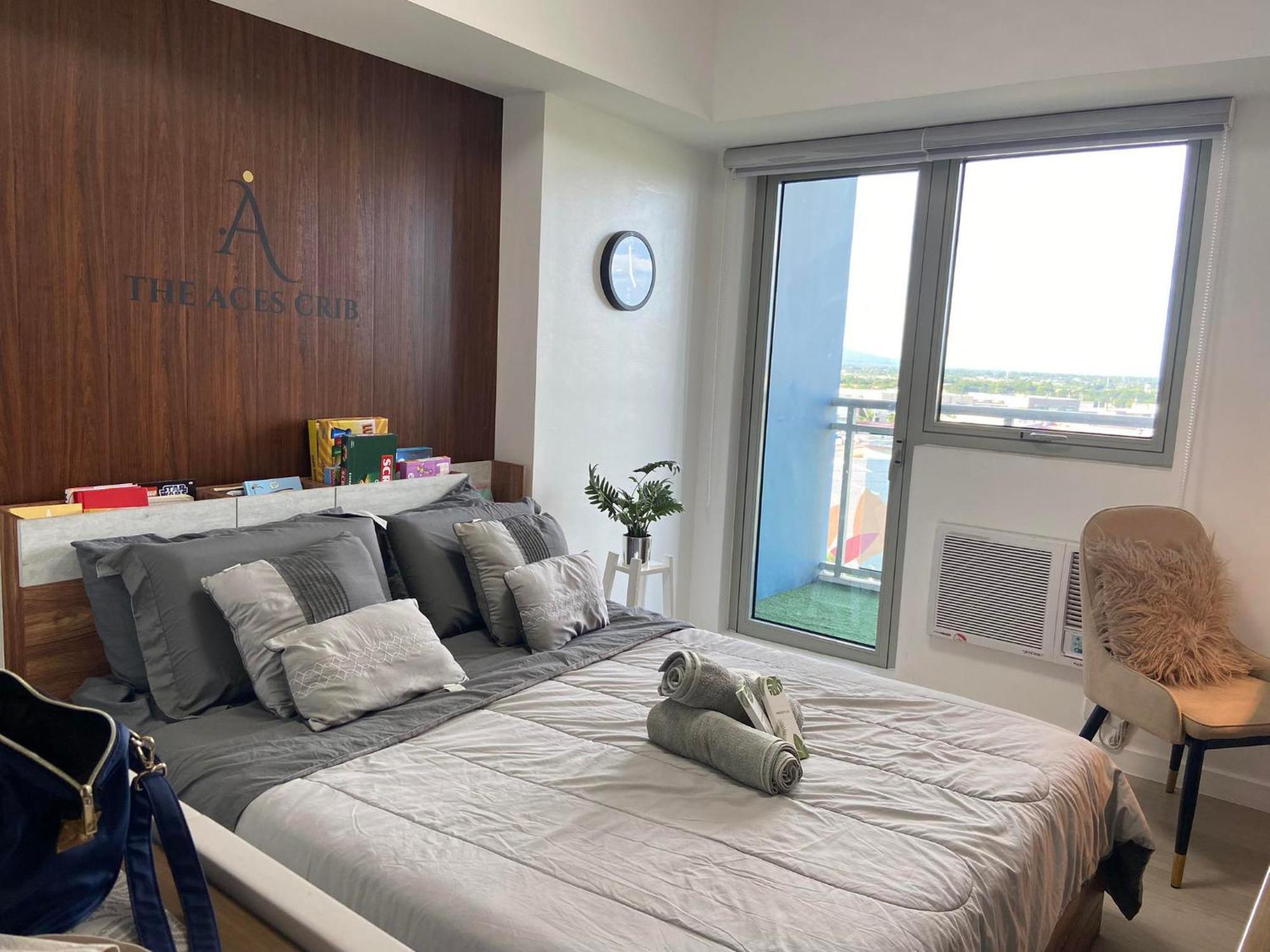 The Aces Crib At Azure North Pampanga Lejlighedshotel Eksteriør billede